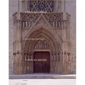 Puerta de los Apóstoles. Gótico