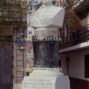 Monumento a Eduardo Escalante.