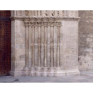 3741-Arquitectura-Puerta de la Almoina