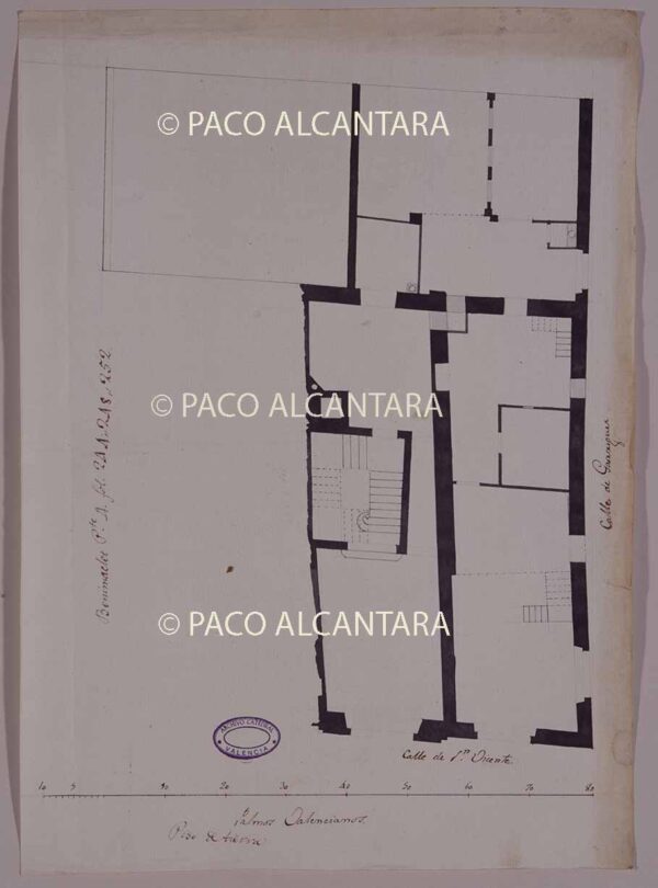 Planta del piso de tierra de una casa de la calle de San Vicente (1805).